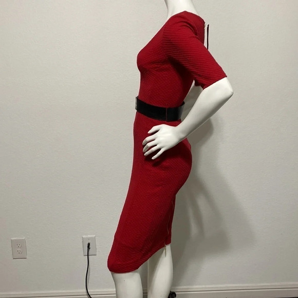 Bebe NWT Temple Red V-Neck Belted Dress Size XS - Picture 5 of 7